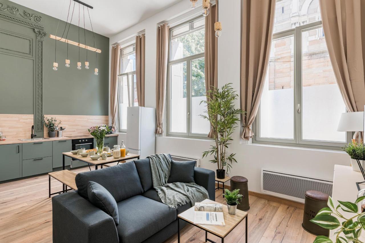 Charmant & Spacieux Appartement En Coeur De Ville Saint-Etienne  Esterno foto